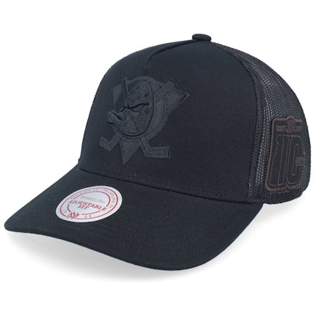 Mitchell & Ness - Hatstore Exclusive x Anaheim Ducks Black A-frame Trucker Trucker Black Cap - NHL @ Hatstore