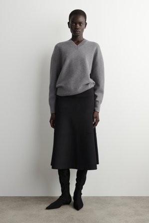 COS Women's Jersey De Lana Redondeado Con Cuello De Pico in Gris