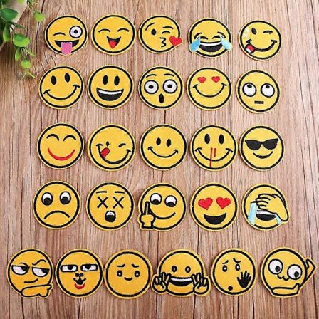 Ny broderi patch 26 st Emoji Uttryck Sy-på Stryk-på Märken Barn Stryk-på Patch för Kläder T-Shirt Jeans Jacka Väska DIY