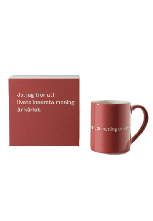 Design House Stockholm Astrid Lindgren Mugg - Ja, jag tror att livets innersta mening är kärlek Kök & matlagning Unisex Röd 35CL