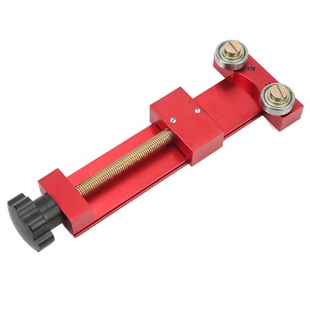 Præcis oliefilterskærer - stærk zinklegering, passer 1‐3/4in til 5‐3/4in filter, rød