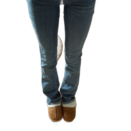 Blå bootcut jeans med låg midja