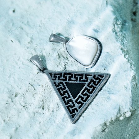 Atlantis | Mother-of-Pearl & Triangle Pendant Set for Men - Necklace pendants