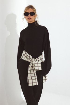 NA-KD Robe mi-longue sculpturale en maille de laine mélangée - Robes d'Automne - Noir - M