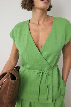 NA-KD Belted Wrap Top - Wrap Tops - Grøn - EU 34