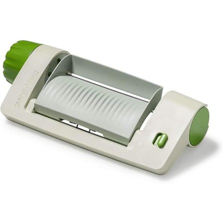 Veggie Sheet Slicer fra er en innovativ frugt- og grøntsagsslicer, som du kan bruge til at skabe wafer-tynde skiver.