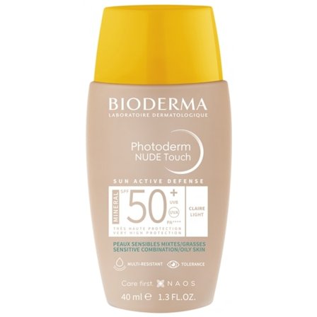 Bioderma Photoderm Nude Touch Mineral Foundation med naken effek