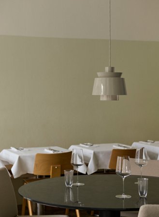 UTZON JU1 PENDEL. GRÅBEIGE