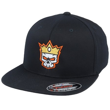 Iconic - Zwart fitted Cap - Skull Crown Flat Brim Black Fitted @ Hatstore