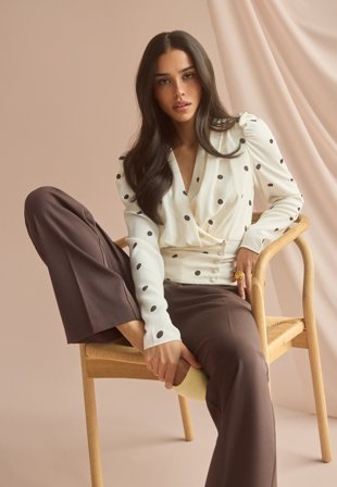 BUBBLEROOM - Drapy Button Blouse - Cream/Patterned