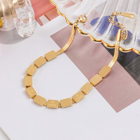 Titanstål kärleksbrev magic kub titanstålarmband kvinnor bleknar inte high-end lyxdesign europeiska och amerikanska smycken