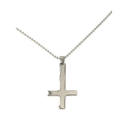 Halsband med kors i rostfrittstål som håller färgen livet ut