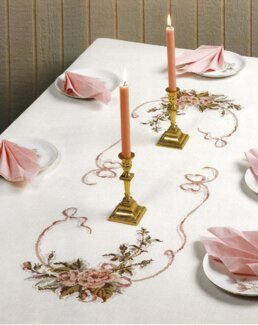 Iso pöytäliina Roosat ruusut-Oehlenschläger