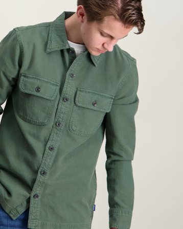 ONLY & SONS JUNIOR OSJOLIVER TWILL OVERDYE OVERSHIRT WVN Grön Skjortor Kille - Kids Brand Store
