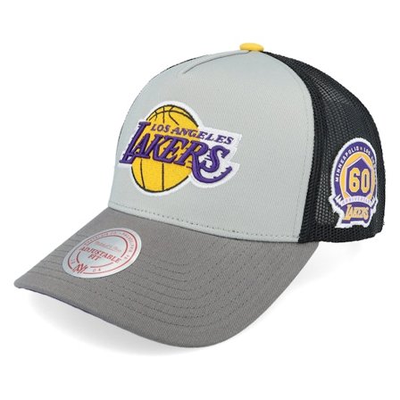 Mitchell & Ness - NBA Grau Trucker Cap - Hatstore Exclusive x Los Angeles Lakers Iron Grey/Black Trucker @ Hatstore