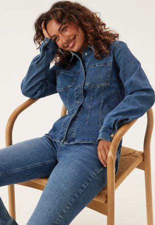 VILA - Visol L/S Denim Shirt - Medium Blue Denim - Kläder - - Bubbleroom