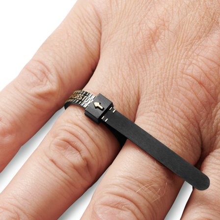 Černý pásek na měření prstu – velikosti UK for Men