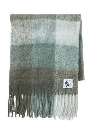 Carin Wester Stickad halsduk med fransar ADA Halsdukar & scarves Grön ONESIZE