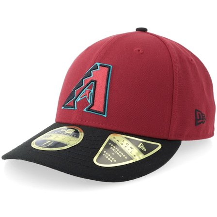 New Era - MLB Red fitted Czapka Z Daszkiem - Arizona Diamondbacks Low Profile Acperf Hm 2024 Burgundy/Black Fitted @ Hatstore