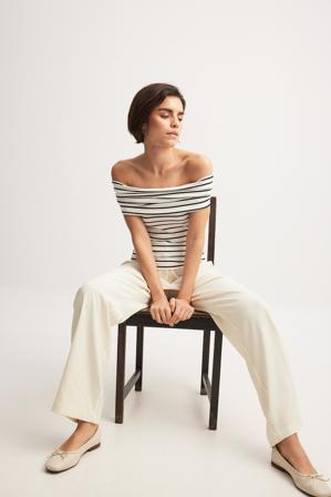 NA-KD Ribbad topp i off-shouldermodell - T-shirts - Stripe - Medium