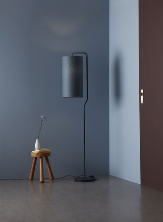 Pensile gulvlampe H171 - sort