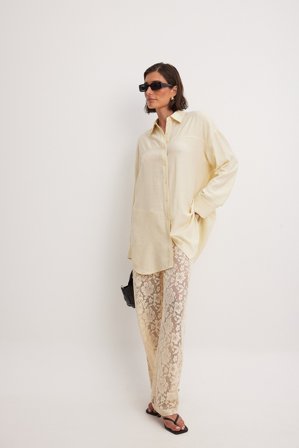 NA-KD Crinkle Quality Long Shirt - Skjorter - Beige - EU 36