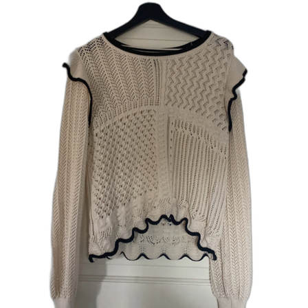 Beige stickad tröja med volang Vero Moda