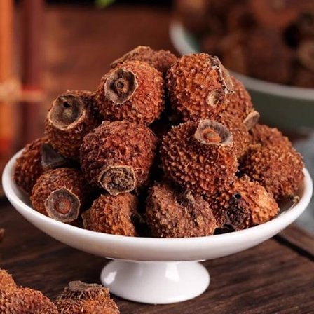 Vitaminkungen Vild jujube, tørret figenkaktus, har 100 gange mere vitaminer end appelsiner. 250 g