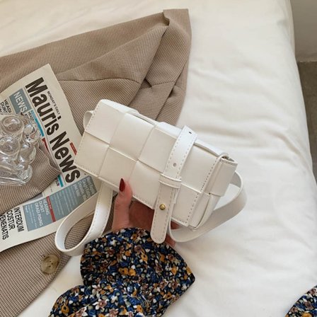 Hvit vevd veske liten veske mote all-match brystveske dame sommer messenger midjeveske trendy ins mote dameveske
