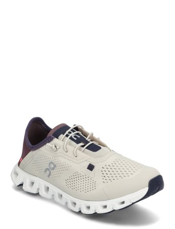 On | Cloud 5 Coast W | 41