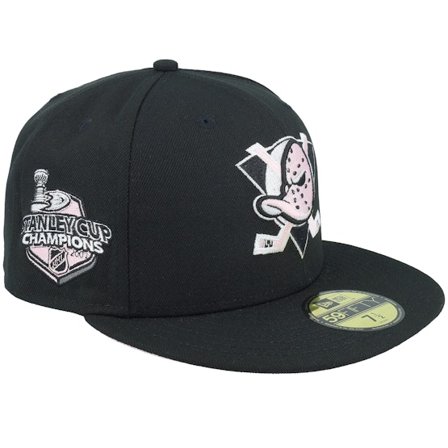 New Era - NHL Schwarz fitted Cap - Anaheim Ducks Stanley Cup Champions 07 59FIFTY Black/Pink Fitted @ Hatstore