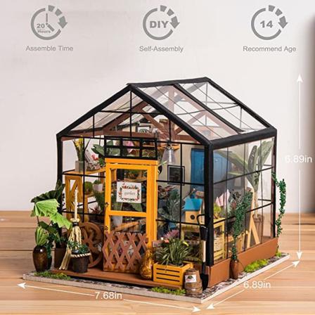 Diy Dollhouse Trä Miniatyrmöbelkit Mini Green House