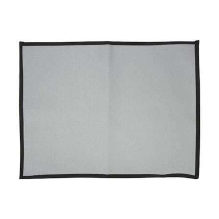 Ulkoiluun sopiva tulenkestävä lämmöneristävä palonestoaineesta valmistettu lasikuituinen palopeitematto