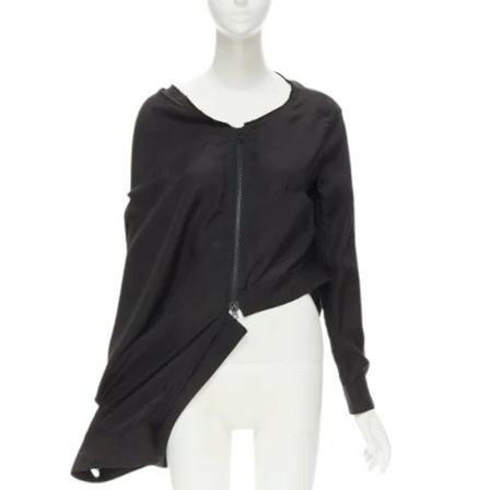 Yohji Yamamoto Pre-owned Pre-owned Fabric outerwear , Zwart , Dames , Maat: S Vintage Tops