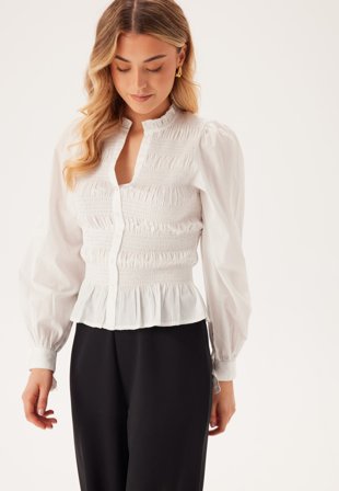 Bubbleroom - V-neck Cotton Smock Blouse - White - Kläder