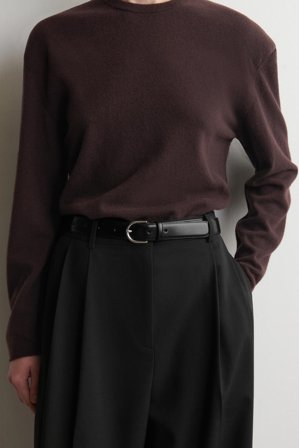 COS Women's D Buckle Leather Belt in Black