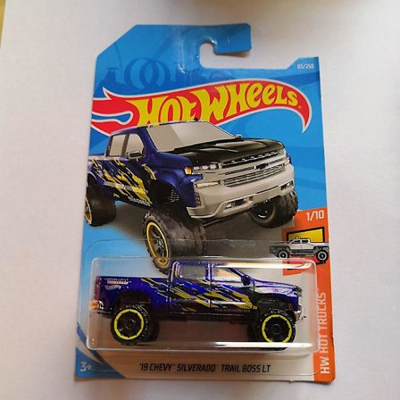 2020-151 Hot Wheels Bil 1/64 19 Chevy Silverado Trail Boss Lt Kolleksjon Metall Die-cast Simulering Modellbiler Leker