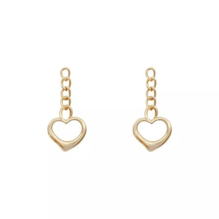 Søde øreringe med hjerte og kæde hængende længe