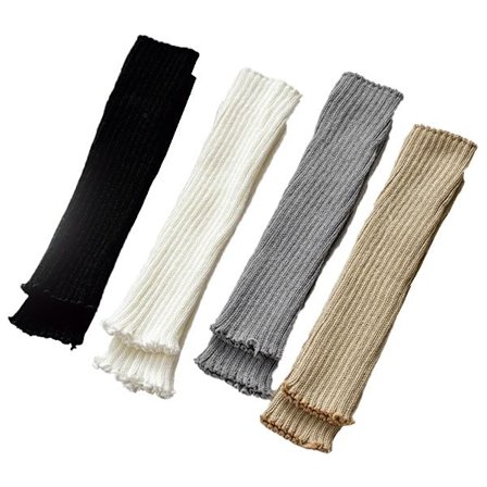 Størrelse: One size fits all - Håndlagde strikkede ensfargede benvarmere for kvinner (4 par) - Gir varme og beskyttelse mot kulde.