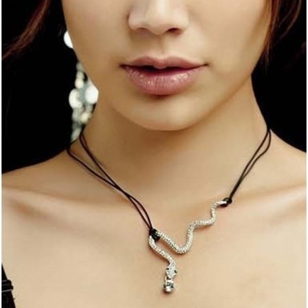 18K guldpläterad österrikiska kristall Halsband