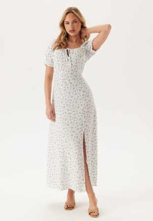Bubbleroom - Front Tie Long Viscose Dress - White/Floral - Kläder