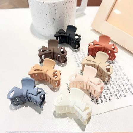 8 kpl/setti Pieni Perhonen Muotoinen Hiuspinnit Hartsi Ei-Liukuva Hiukset