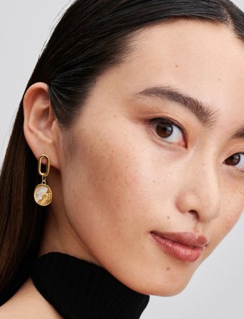 Pandora Pegasus 14K Gold-Plated Medallion With Golden White Bioresin Man-Made Mother Of Pearl - Gold - ONE SIZE