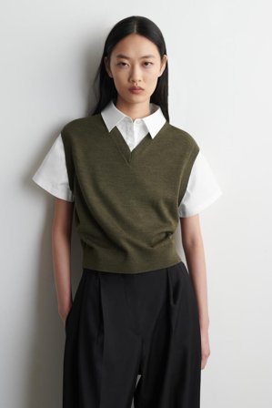 COS Women's 2 I 1 Set Med Merinoväst Och Bomullsskjorta in Grön