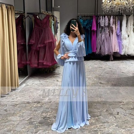 Mustat Klassiset Iltapuvut Sifonki V-kaula-aukko Puhvihihat Prom-mekot Sivuhalkio A-linjainen Lattiaan Asti Ulottuva فساتين مناسبة رسمية