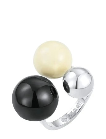 Bud to rose | Brea Enamel Ring Ivory/Black/Silver | ONE SIZE