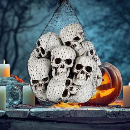 IC 20 stk Mini Halloween Skallerhoder Plast Miniatyr Skallerhoder Skelett Hoder Dekorasjoner i Mesh Realistiske