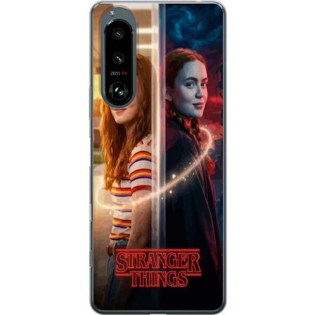 Yhteensopiva Puhelinkuori Sony Xperia 5 III Jakaloitunut muotokuva Max Mayfieldin välillä arkipäivä ja tumma rinnakkaismaailma Stranger Things-tyy