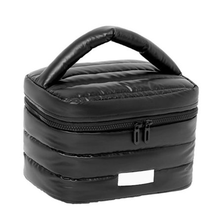 Resevänlig sminkväska med rymliga kosmetikaväskor för det viktigaste