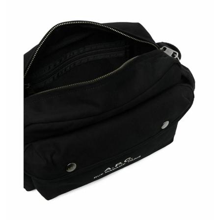 A.p.c. - Axelväskor - Svart - Herr - Storlek: One Size, Herr, Storlek: ONE SIZE